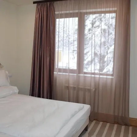 Hotel The