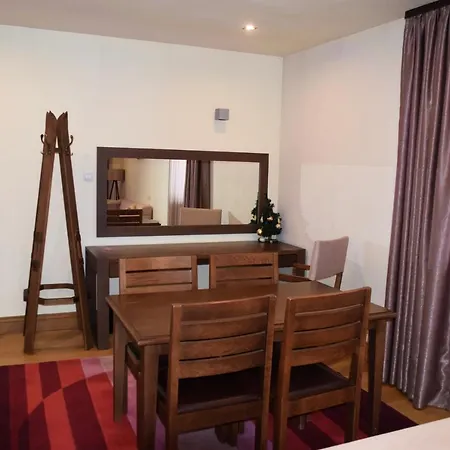 Hotel The