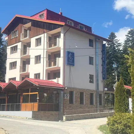 Hotel The 4*