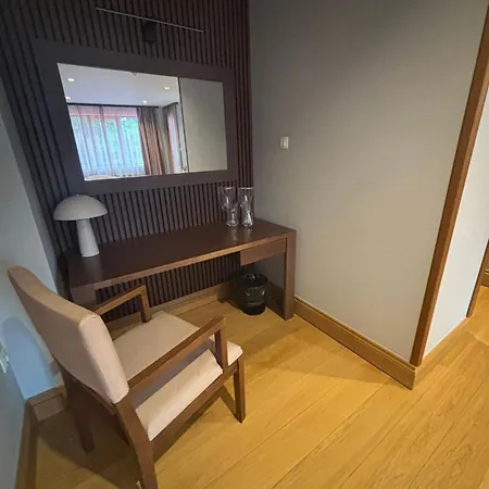 The Hotel 4*