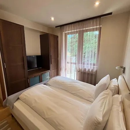 The Hotel 4*